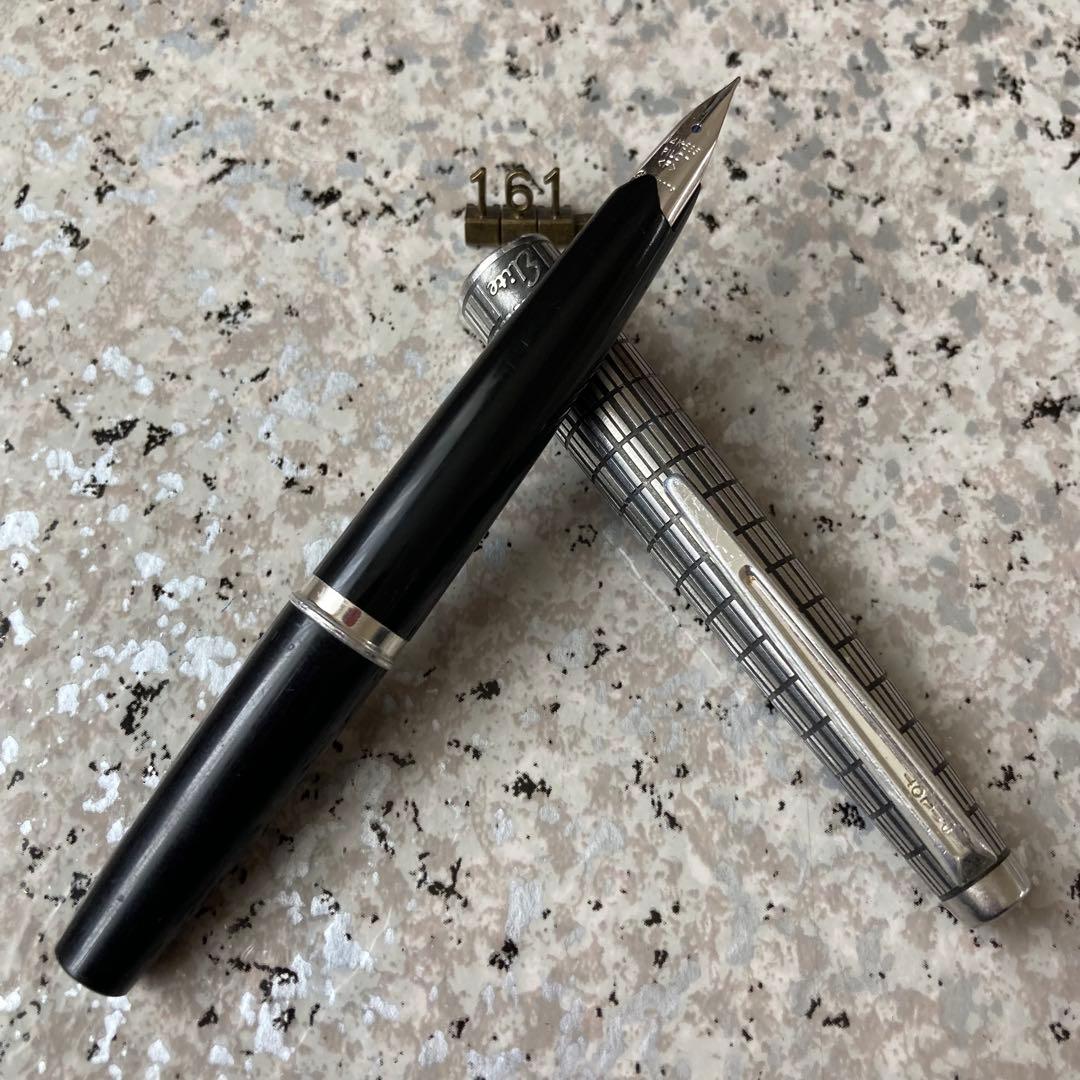 #161 オーバーホール済み 万年筆 PILOT 半格子 Elite 14k