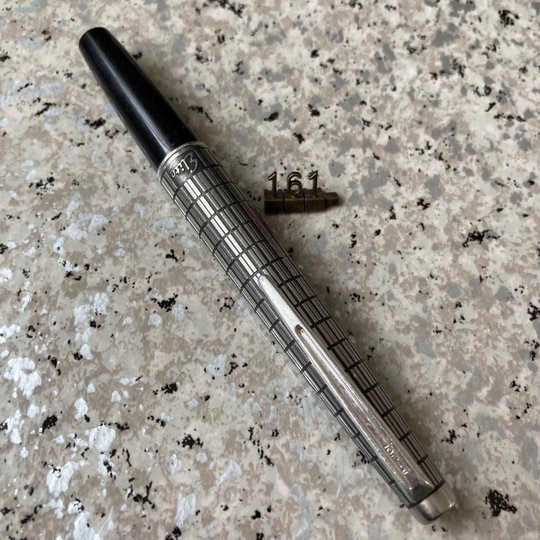 #161 オーバーホール済み 万年筆 PILOT 半格子 Elite 14k