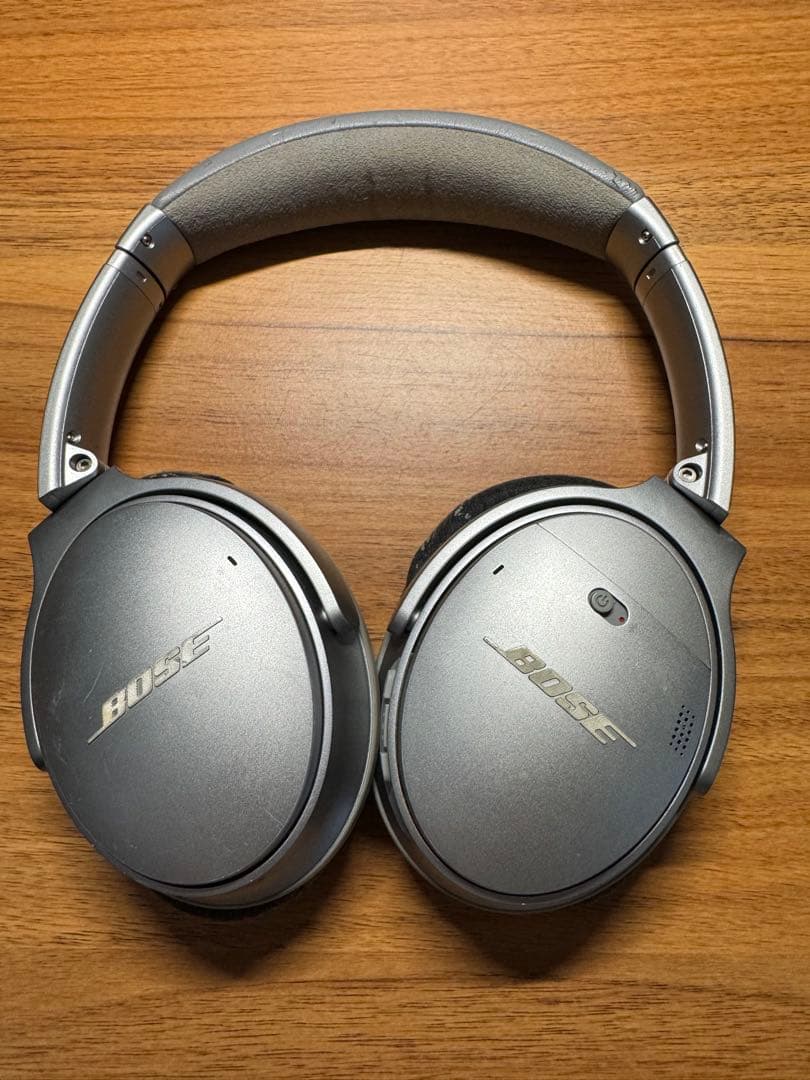 Bose ワイヤレスヘッドホン シルバー