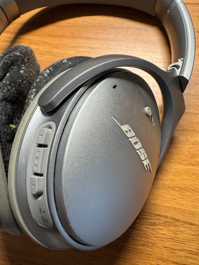 Bose ワイヤレスヘッドホン シルバー
