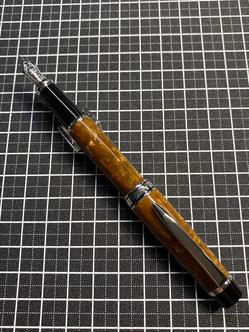 PILOT LEGANCE 89s Brown 万年筆　字幅F