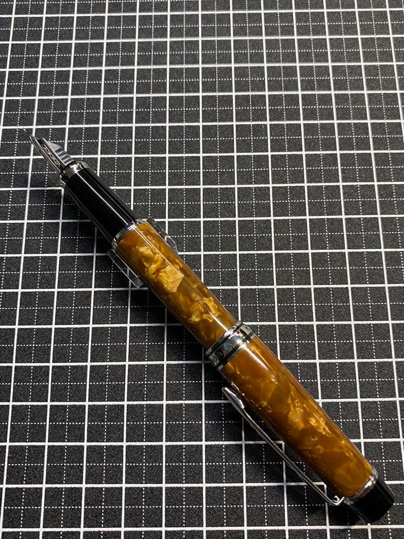 PILOT LEGANCE 89s Brown 万年筆　字幅F
