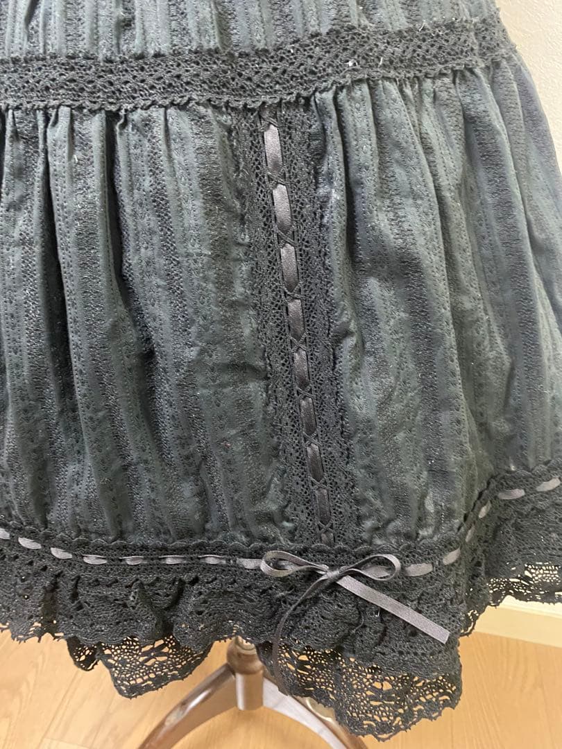 BABY,THESTARS SHINE BRIGHTからみスカート