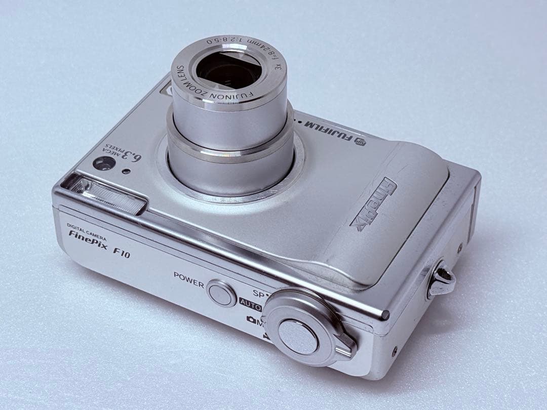 FUJIFILM finepix F10 コンパクトデジカメ 動作確認済