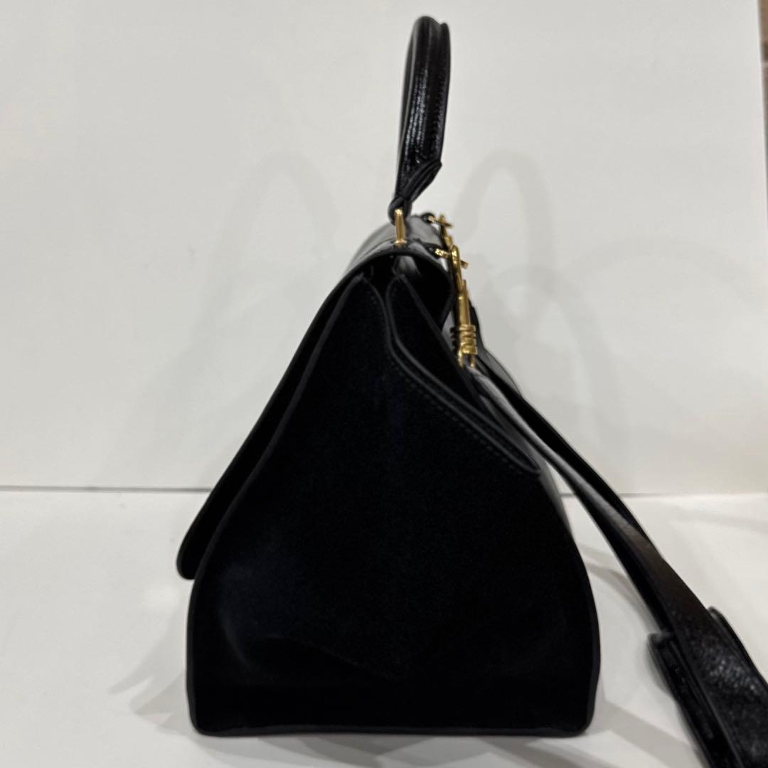 【限定特価】ショルダーバッグセリーヌ 2WAYハンドバッグトラペーズ　ブラック