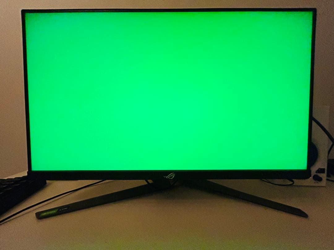 エイスース　ROG SWIFT PG259QN ゲーミングモニター