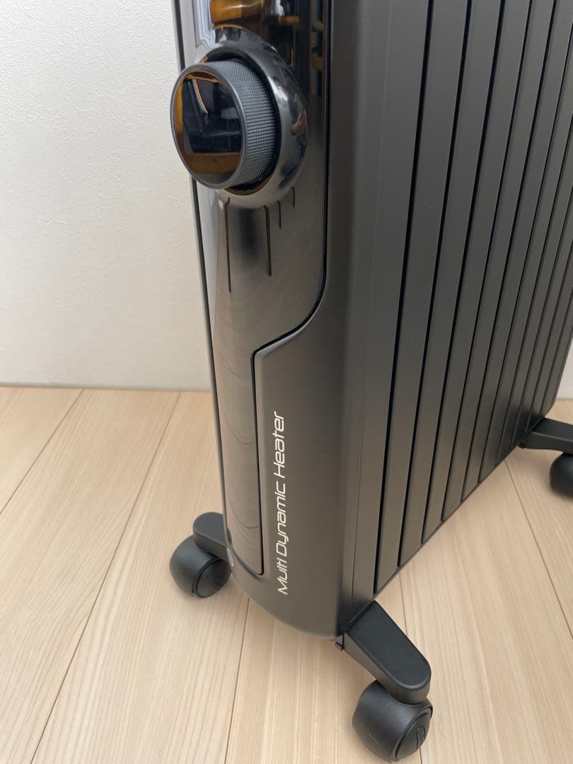 デロンギ マルチダイナミックヒーター 10〜13畳　MDHS15-PB