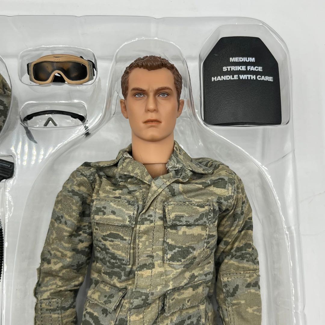 ミリタリー U.S.A.F. AIRMAN SECURITY FORCE IN IRAQ