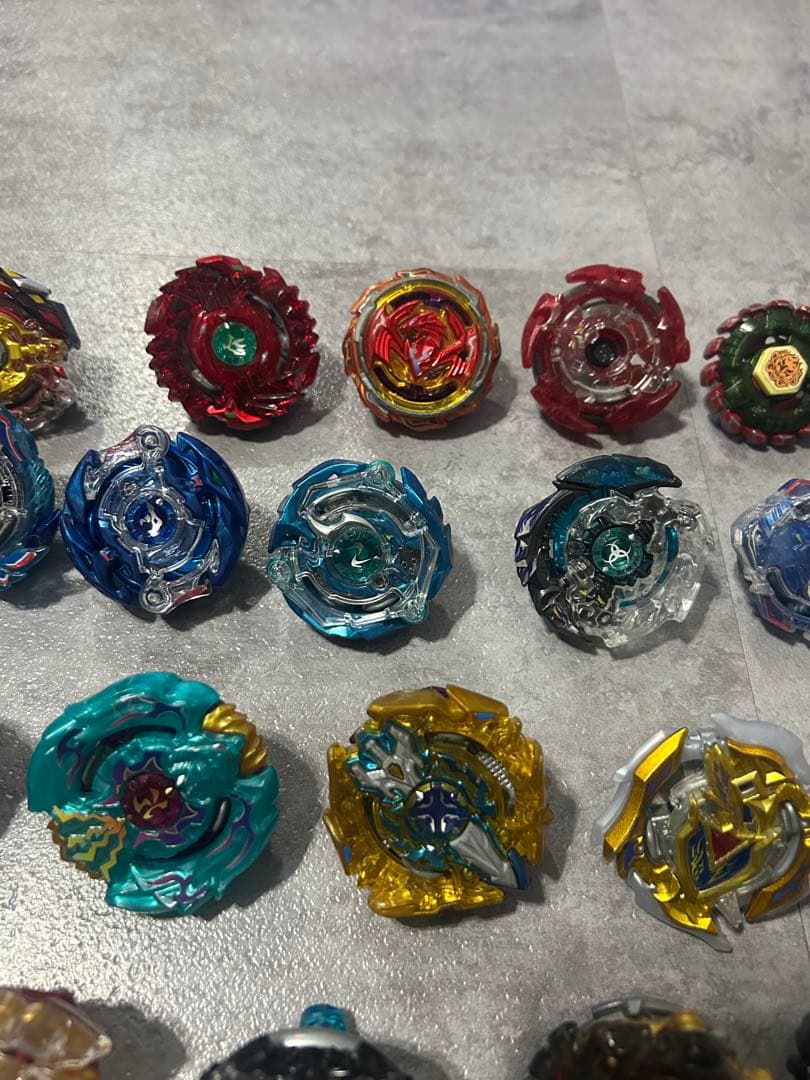 ベイブレードまとめ売りセット（おまけ付き）