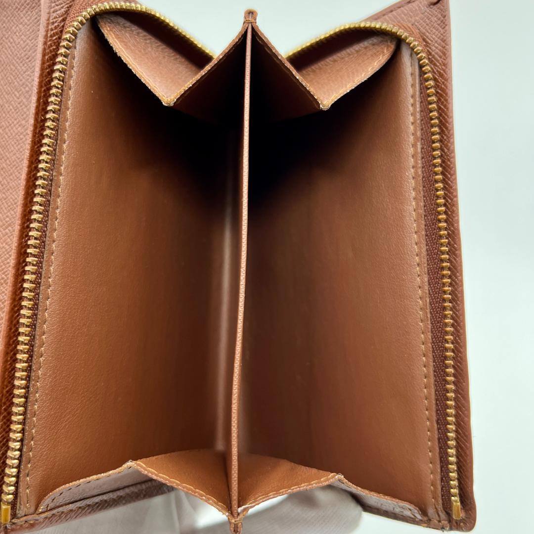 ルイヴィトン モノグラム ポルトモネビエ トレゾール 二つ折り 財布