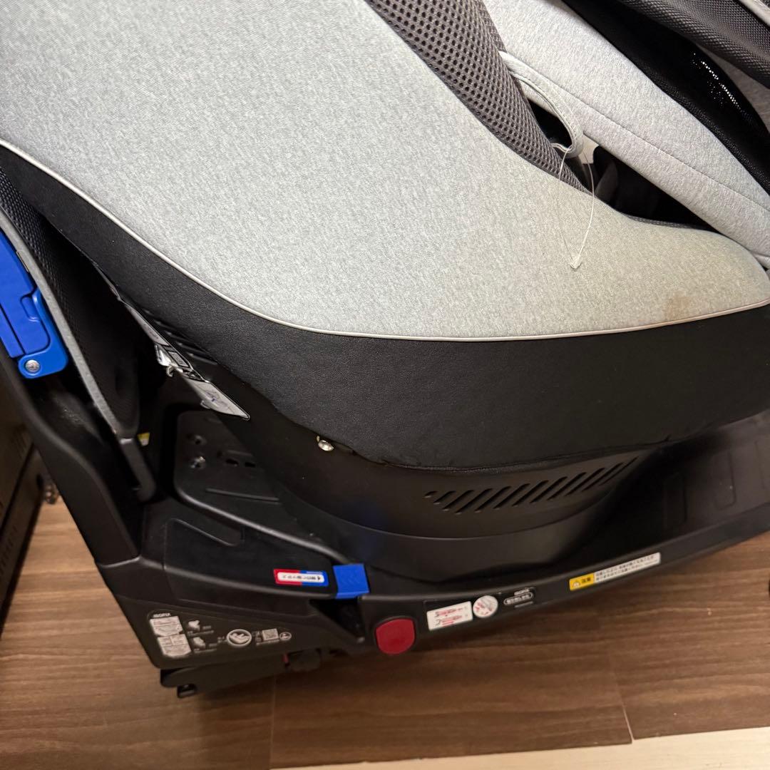 aprica アップリカ クルリラ　チャイルドシート　赤ちゃん　ベビー