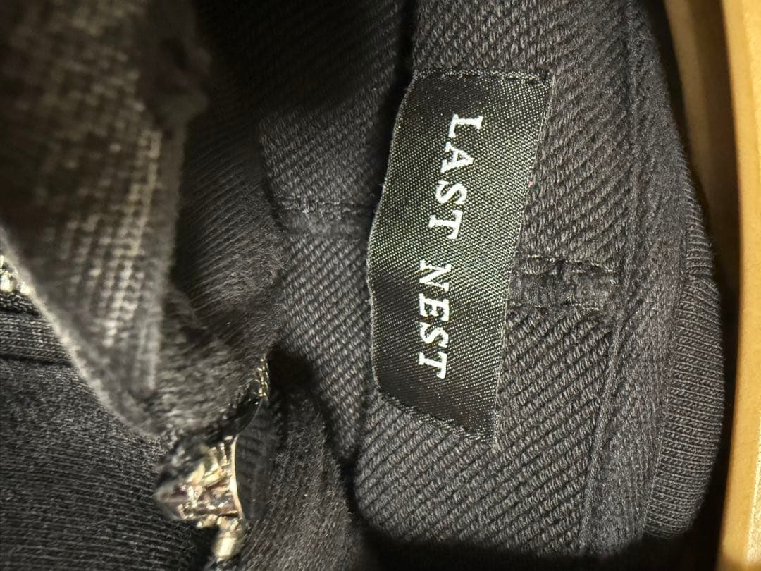 LAST NEST ジップパーカー 月曜まで限定価格‼️