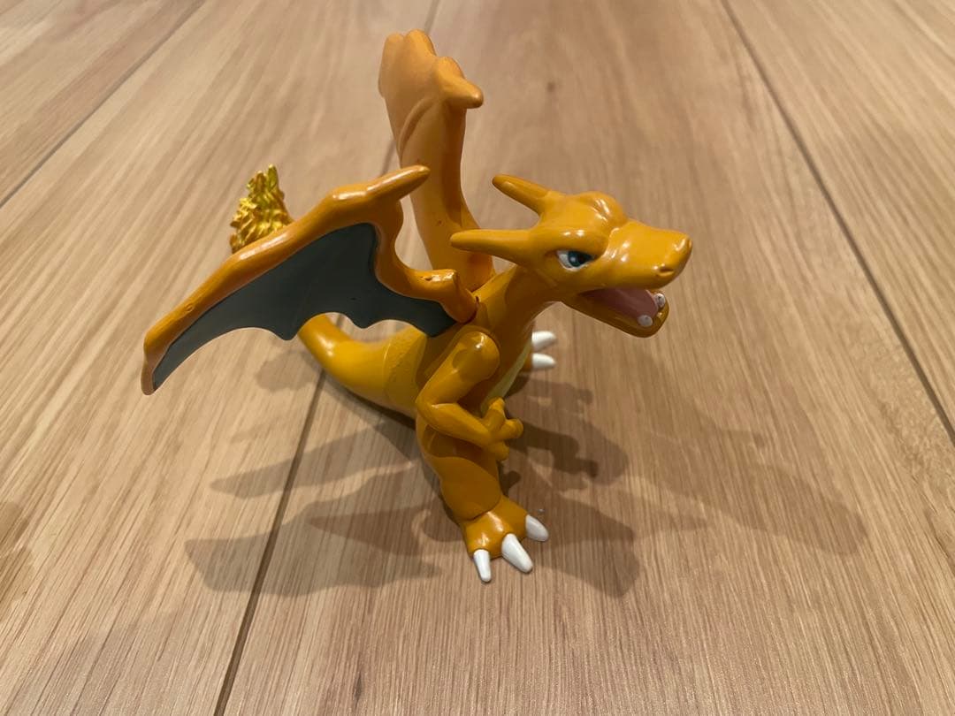 ポケットモンスター　フィギュア　御三家　リザードン、カメックス、フシギバナ