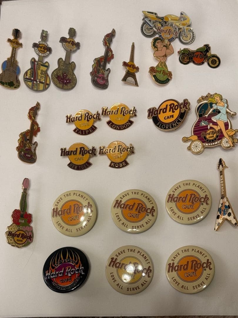 【レア】ハードロックカフェ ピンバッジ 49個セット