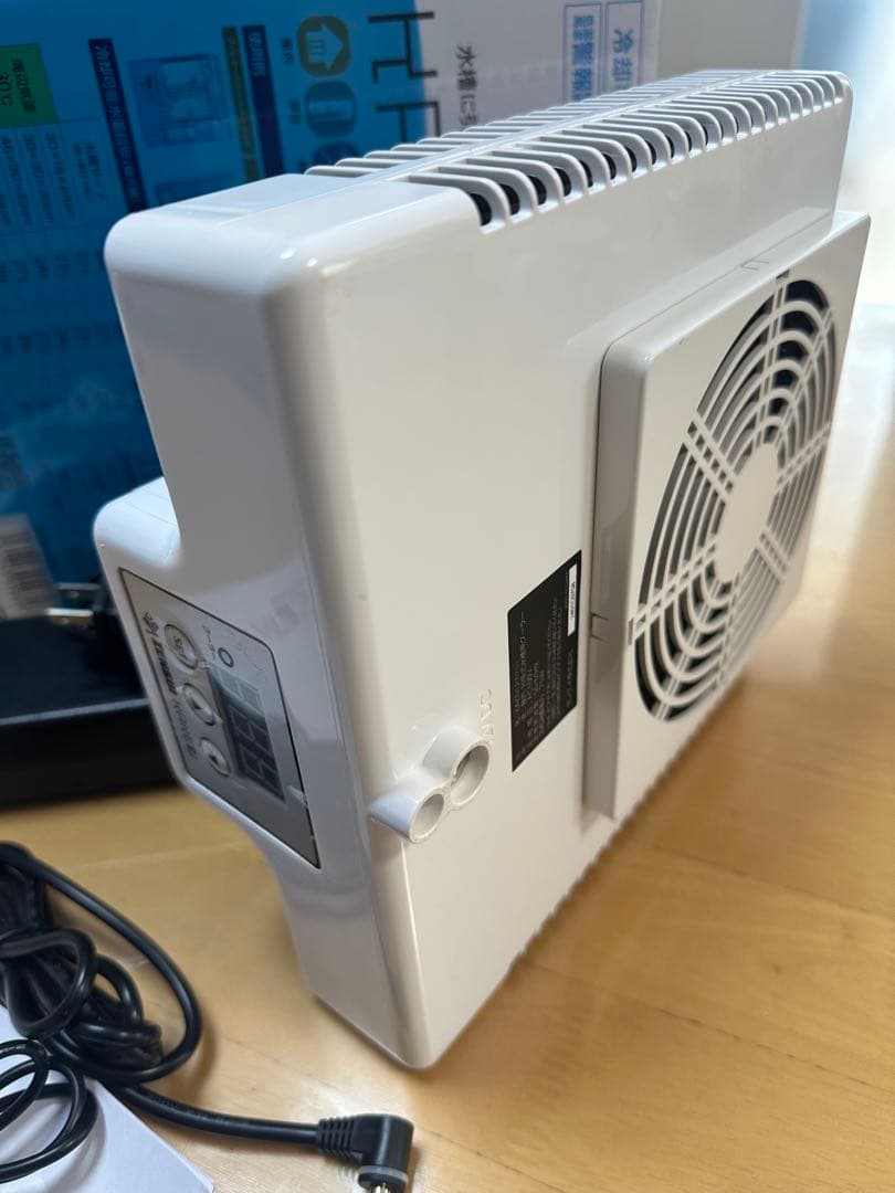 ゼンスイ　カケル　(外掛け式ペルチェクーラー)