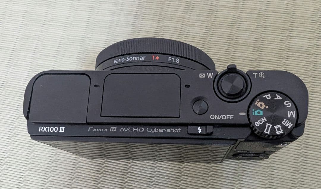デジタルカメラ SONY DSC-RX100M3