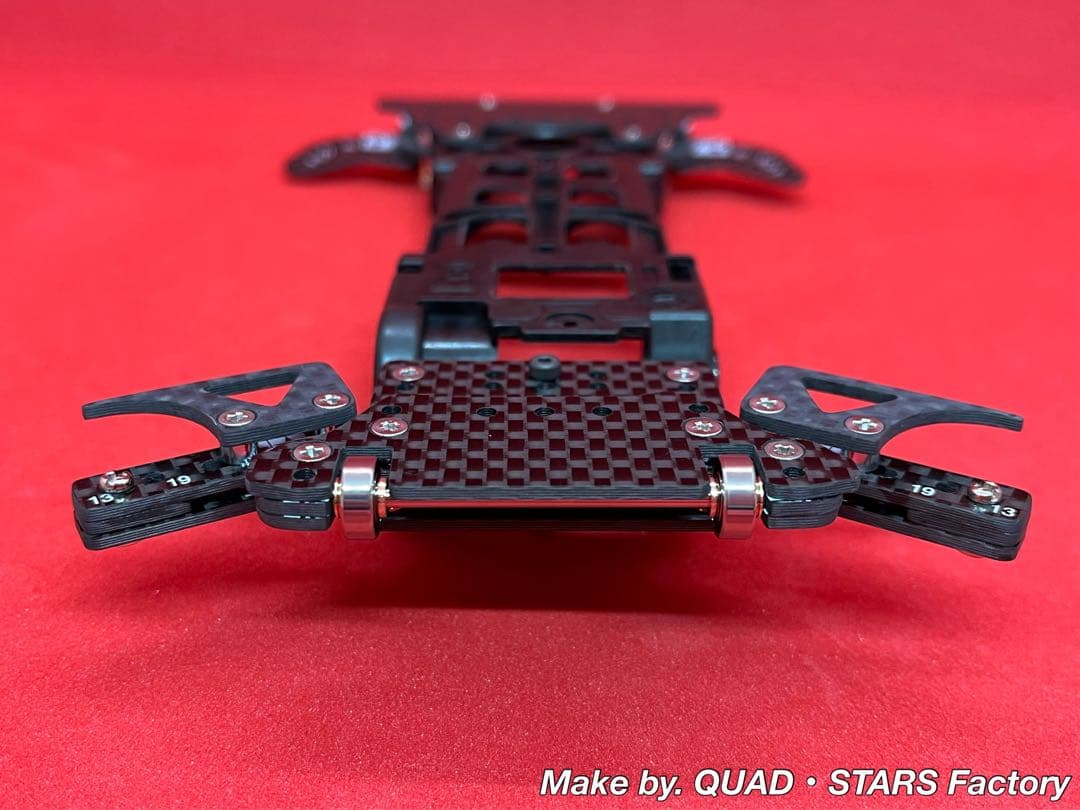 【ミニ四駆・S2用】2軸ATピボット＋1軸アンカー＋リヤスキッド　フルカーボン