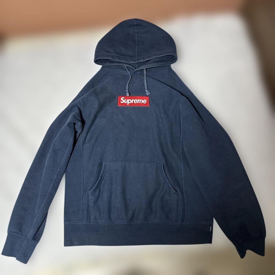 supremeボックスロゴパーカー