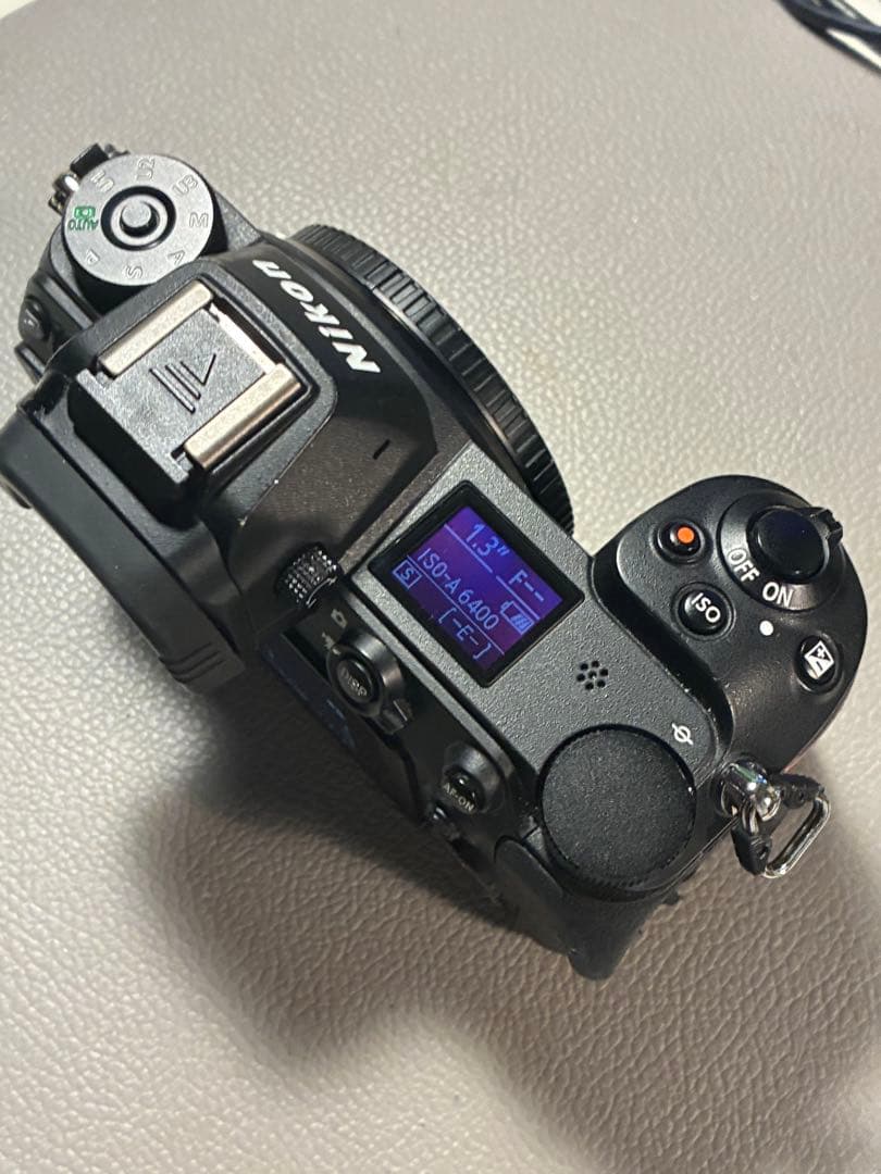 Nikon Z 6 ❗️ミラーレスカメラ 本体と付属品‼️