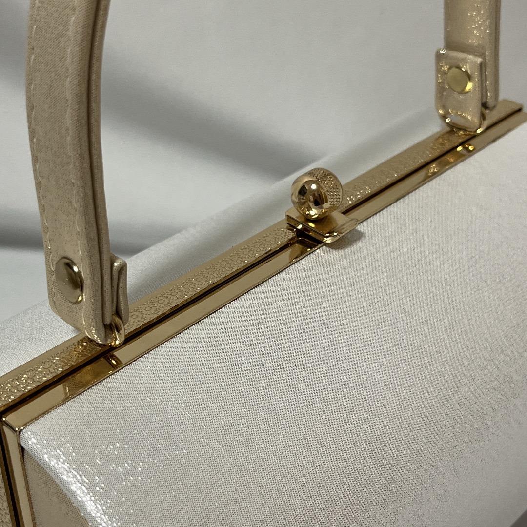 ✨新品✨振袖　振り袖　シルバー　ベージュ　フリーサイズ　和装用バッグ　草履セット