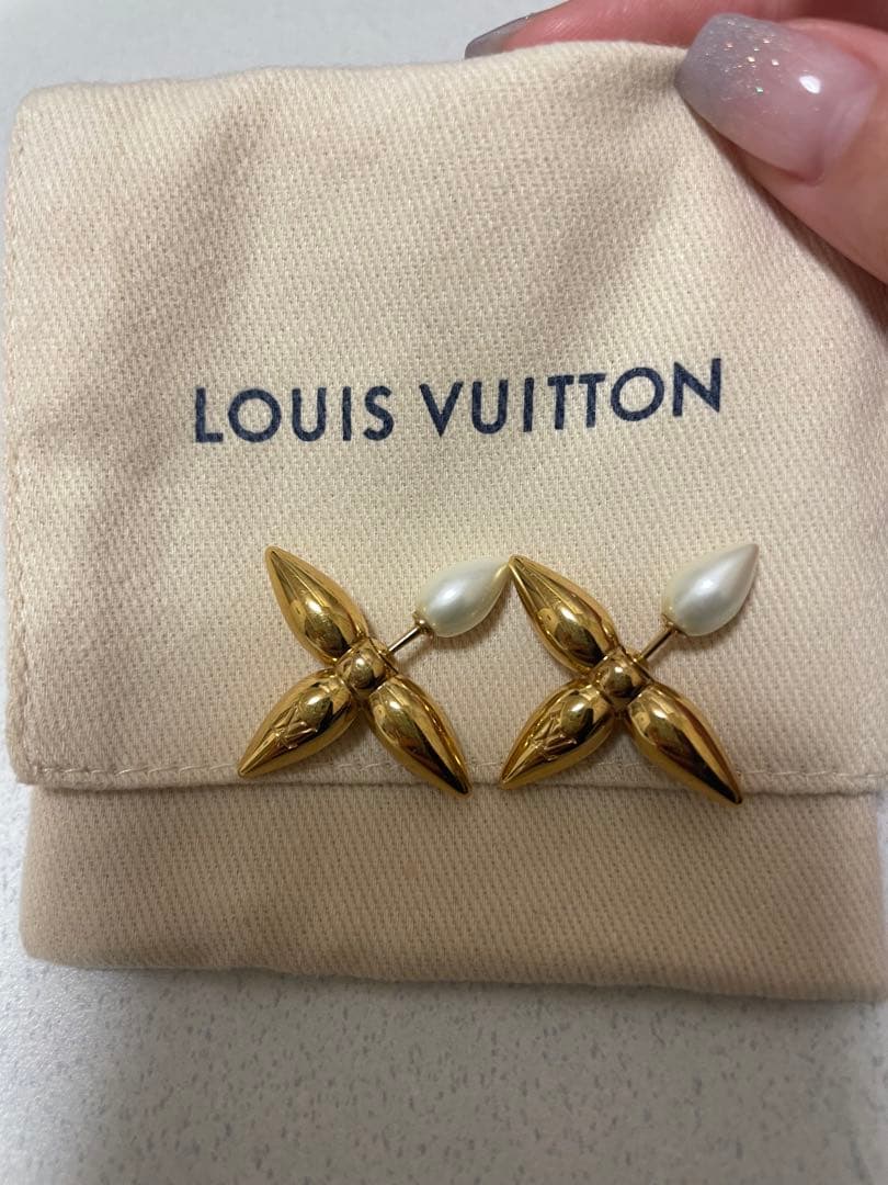 LOUIS VUITTON ピアス　オリジナルボックス付