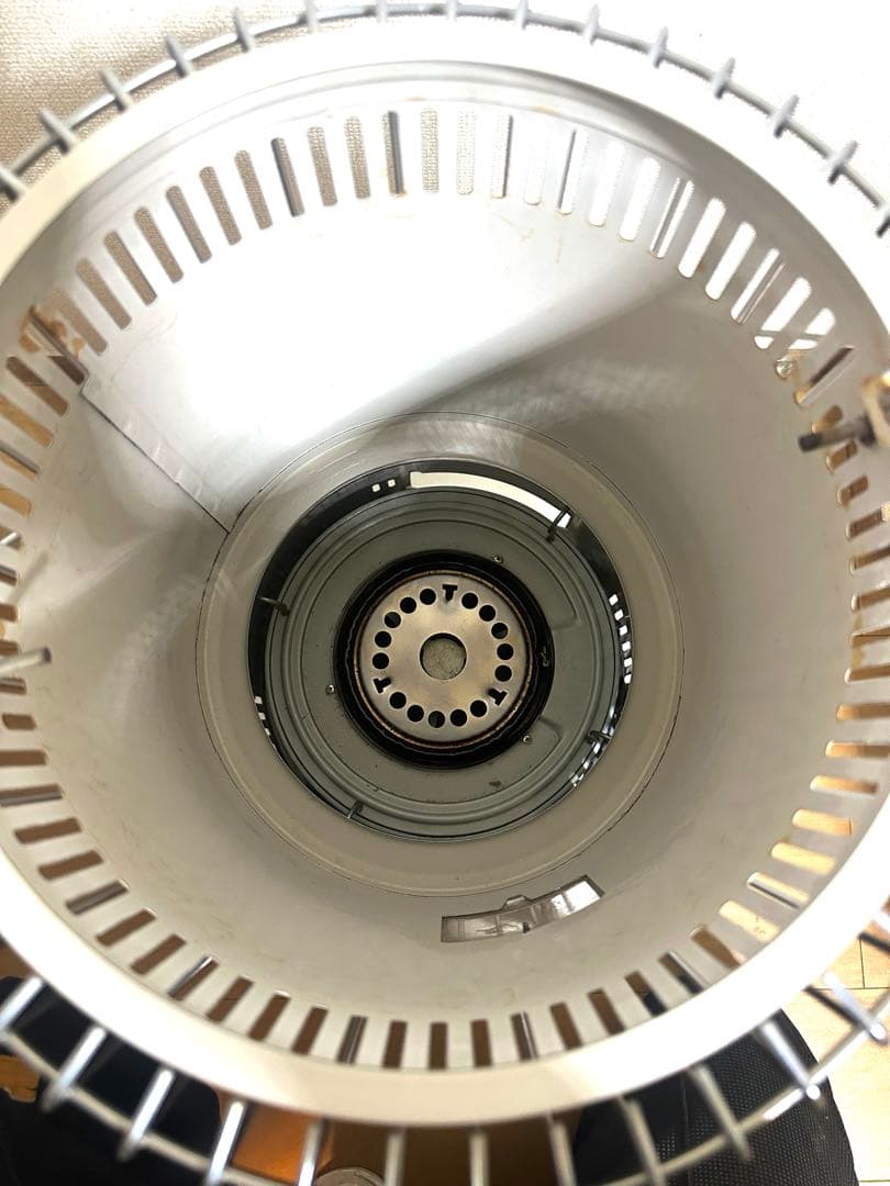 TOYOTOMI KS-67H ストーブ 対流式　ホワイト