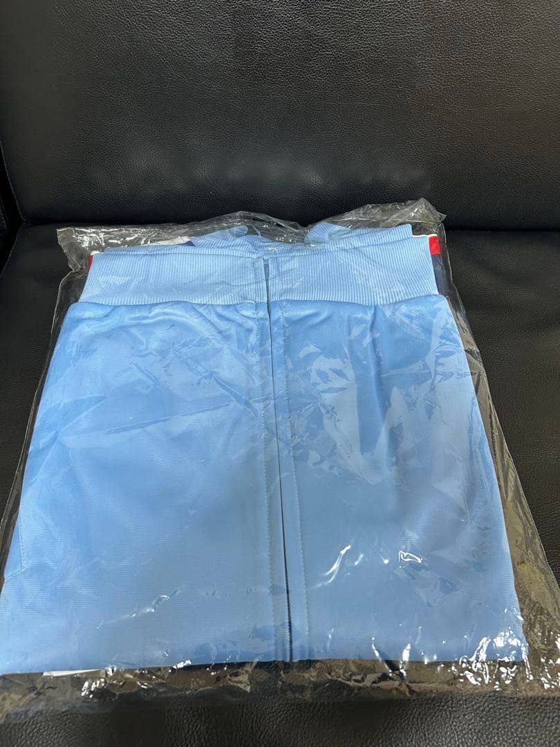 未使用 oasis トラックジャケット Mサイズ オアシス30周年 特別展 限定