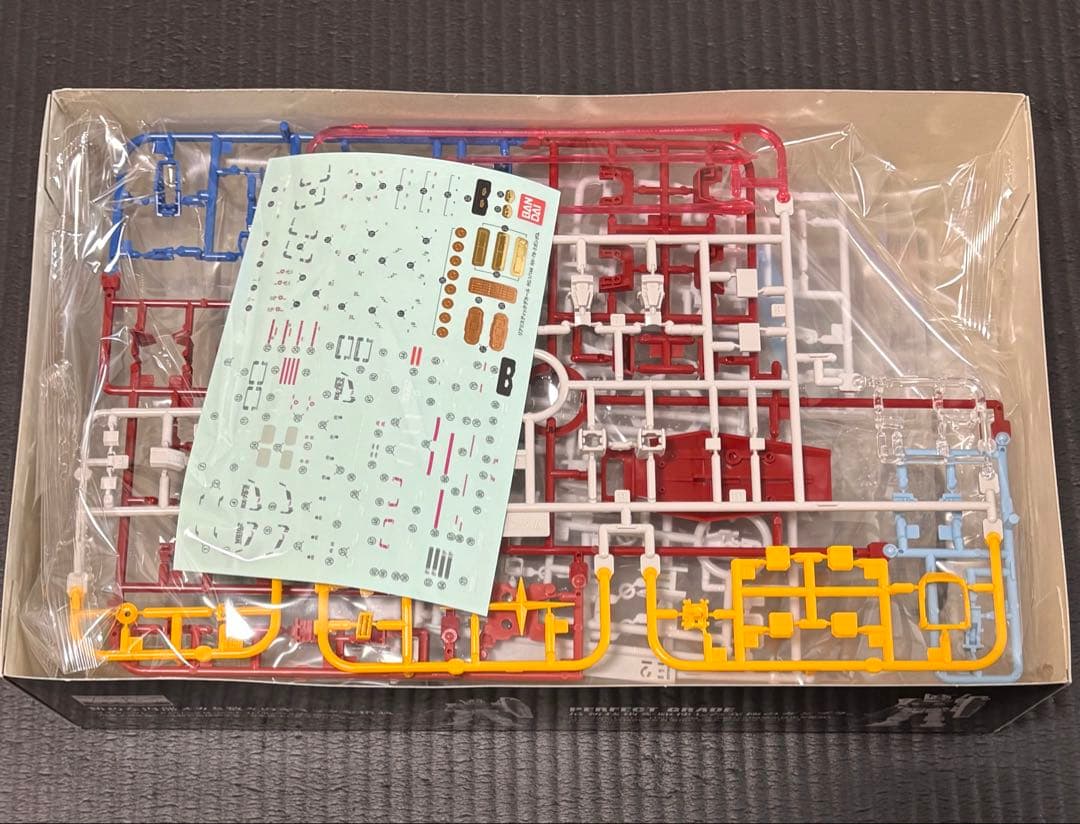 ガンプラ RG RX-78-2 GUNDAM 1/144 新品