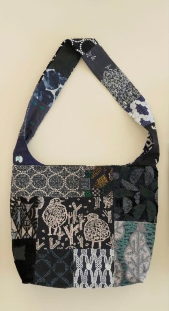 ミナペルホネン piece, shoulder bag