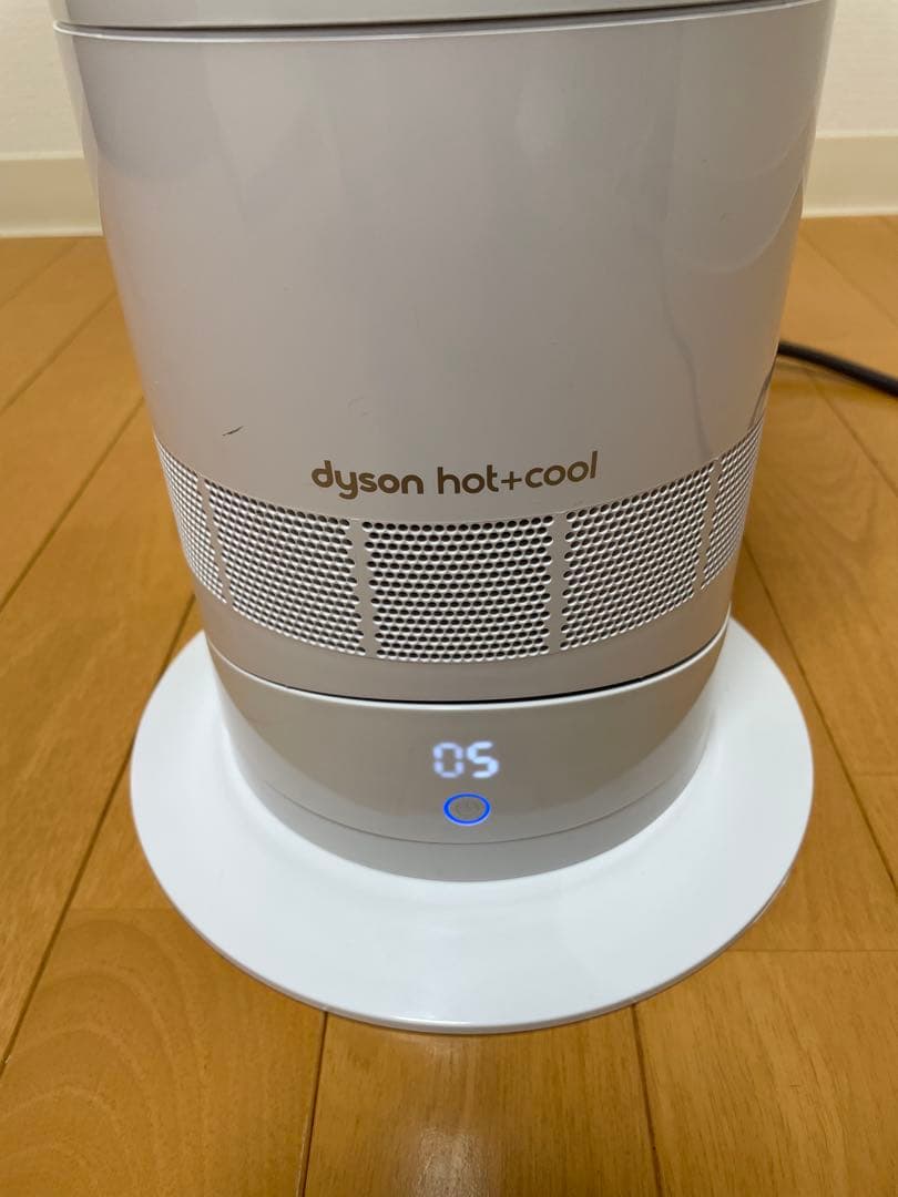 2023製Dyson hot+cool ファンヒーター 扇風機 AM09
