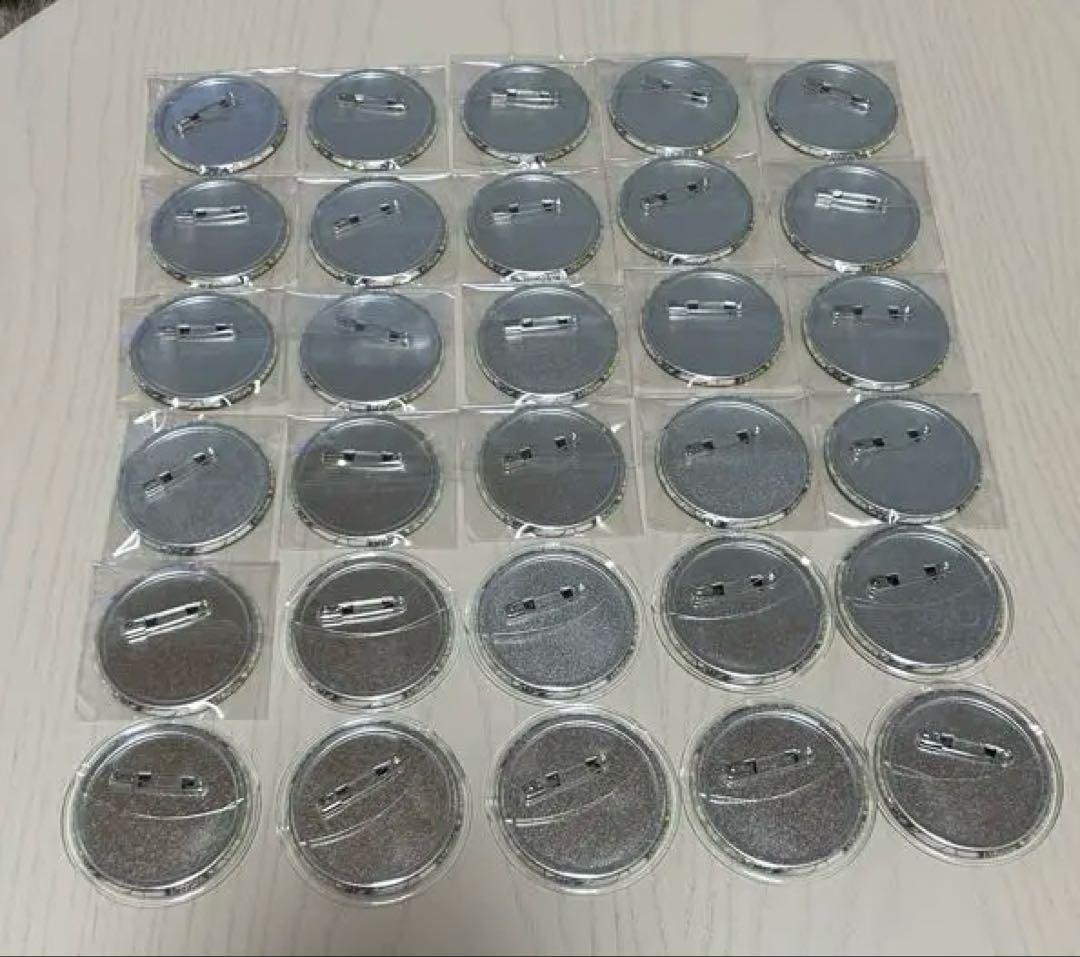 ブルーロック　蜂楽廻　缶バッチ30個　アラビアン