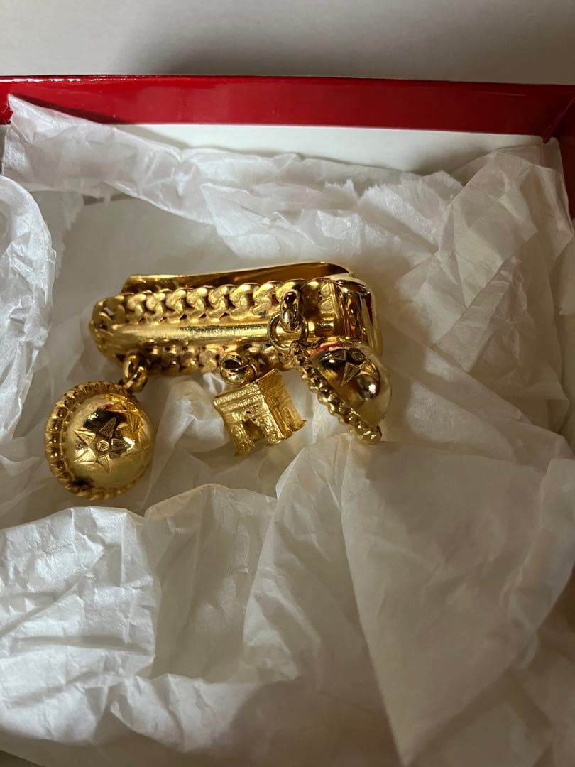 希少 CELINE セリーヌ ブローチ ゴールド スターボール 凱旋門トリオンフ