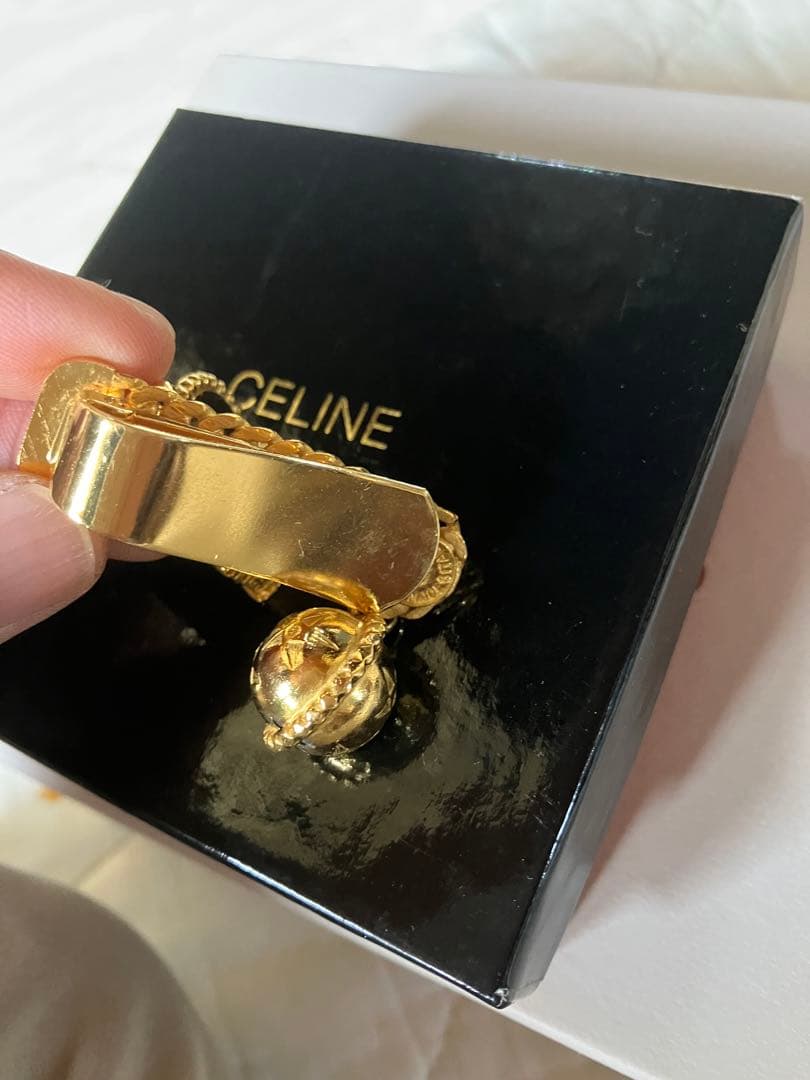 希少 CELINE セリーヌ ブローチ ゴールド スターボール 凱旋門トリオンフ