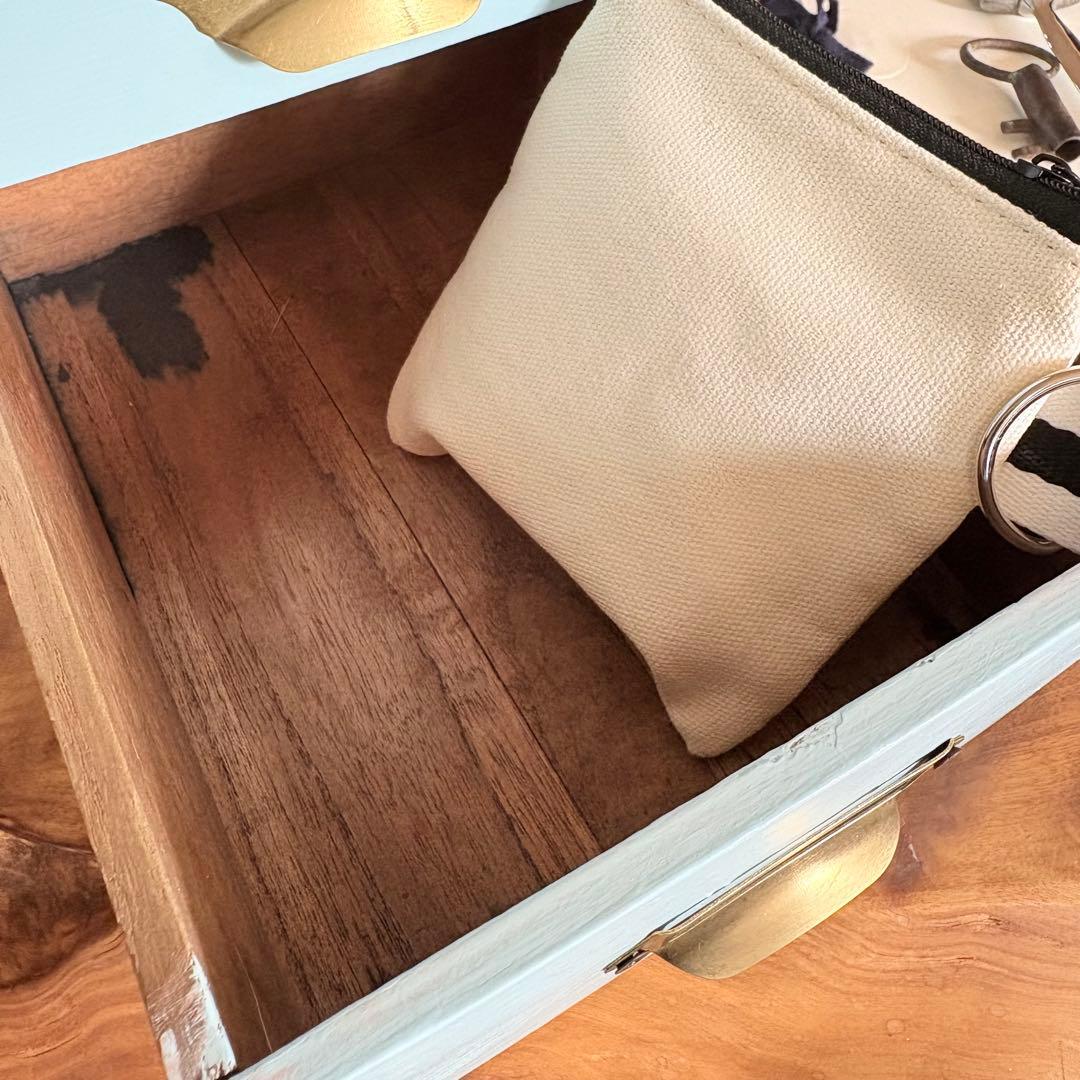 「フレンチヴィンテージ3段小引き出し｜1950年代×ナチュラルレザー付き」