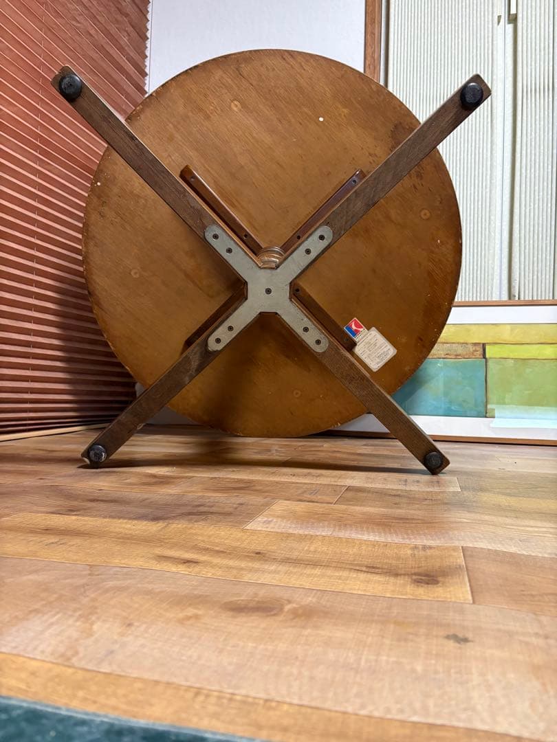 キツツキ　飛騨産業　昭和レトロ　ヴィンテージ　ダイニングテーブル　丸テーブル