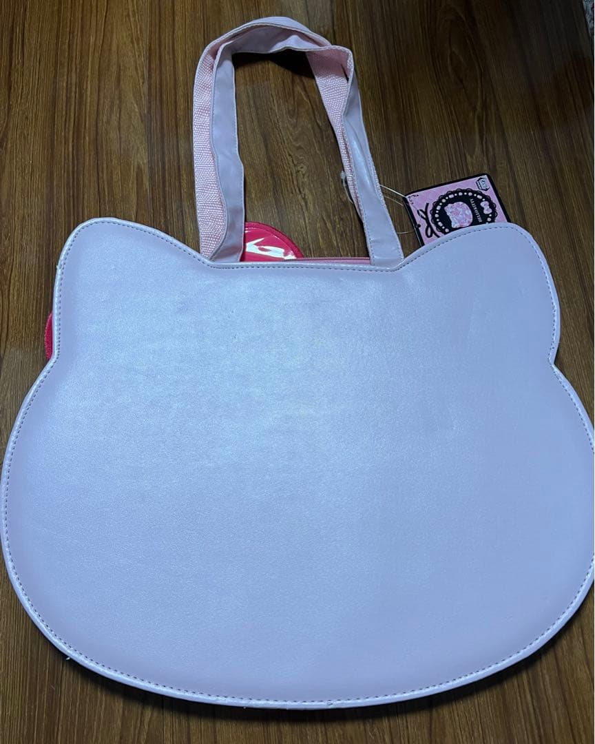 ハローキティ９点セット　レアな物も入ってる可能性あります　写真をご覧ください