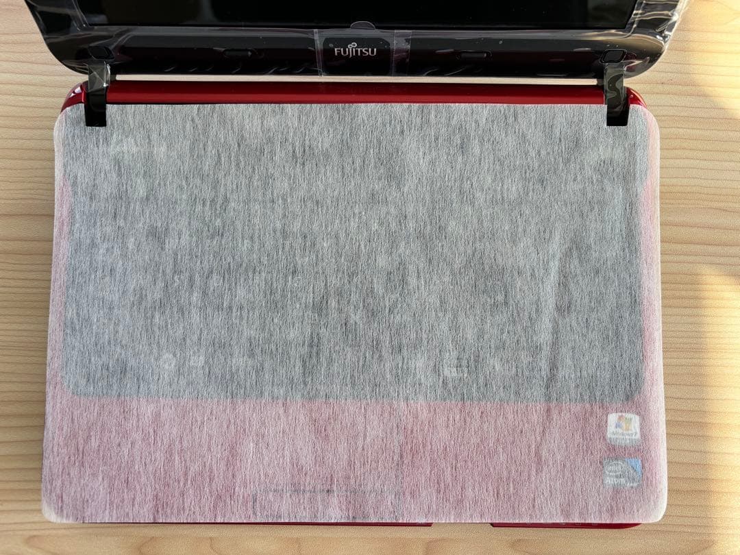 新品・未使用　富士通ノートPC FMVM30CR