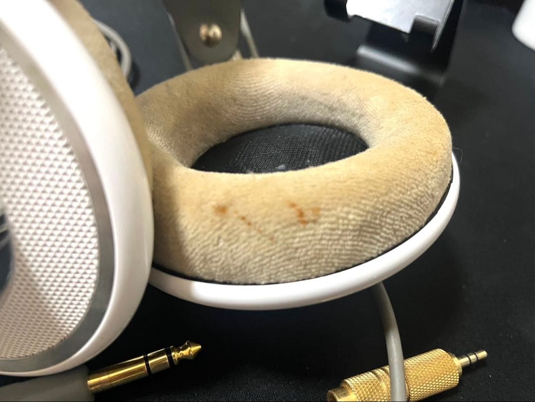 AKG K701 ヘッドフォン