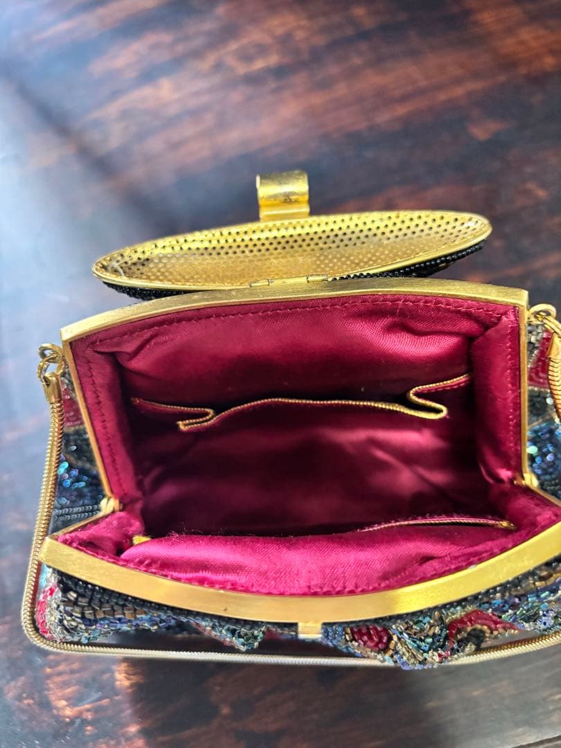 ルミーはしもと　ビーズバッグ　パーティーバッグ　総ビーズ