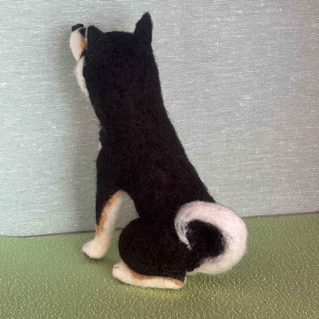 柴犬　黒柴　羊毛フェルト　ハンドメイド　No.104