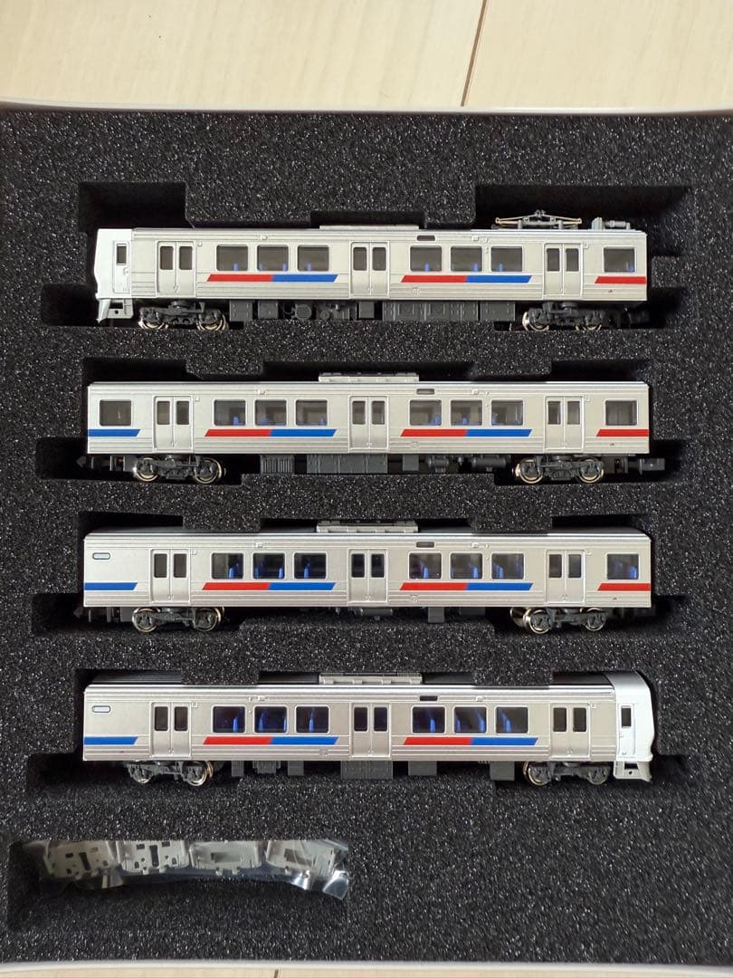 JR九州811系100番代（サハ811-200番代4両編成セット（動力付き）