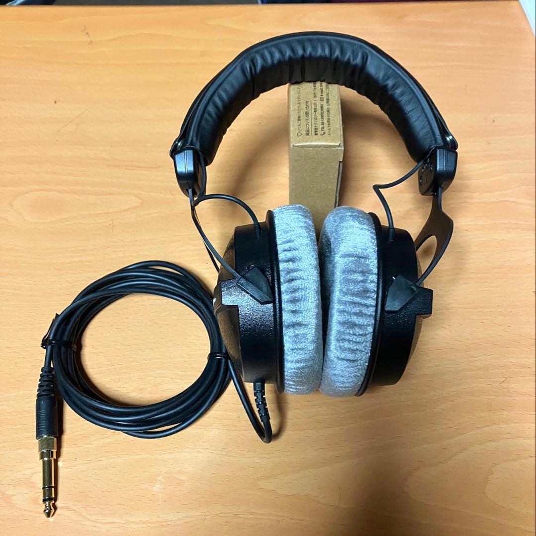 Beyerdynamic DT 770 PRO 80Ω 有線ヘッドホン
