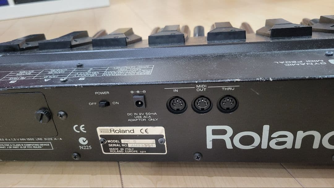 鍵盤楽器 ROLAND PK-5 Dynamic MIDI Pedal