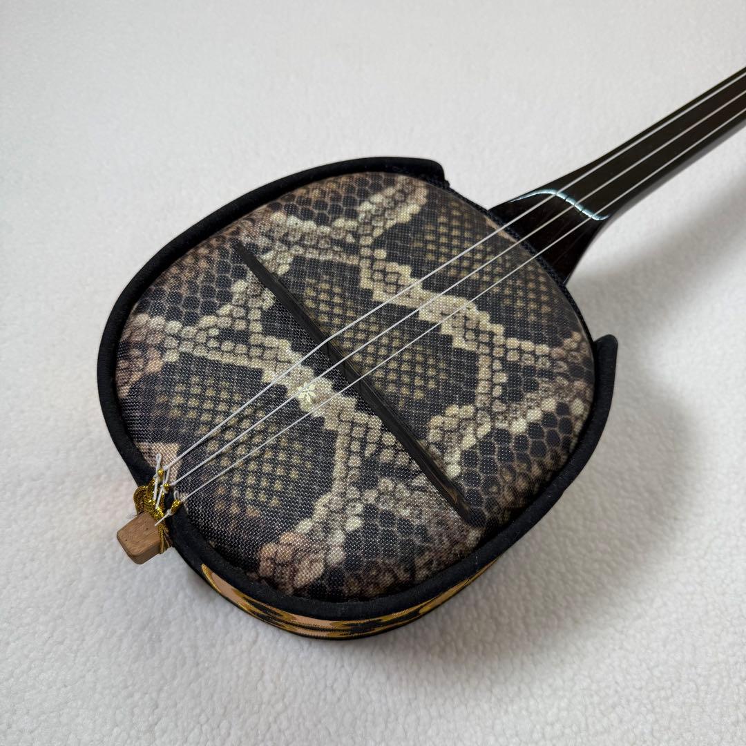 三味線　人工皮　沖縄　本体のみ　三線