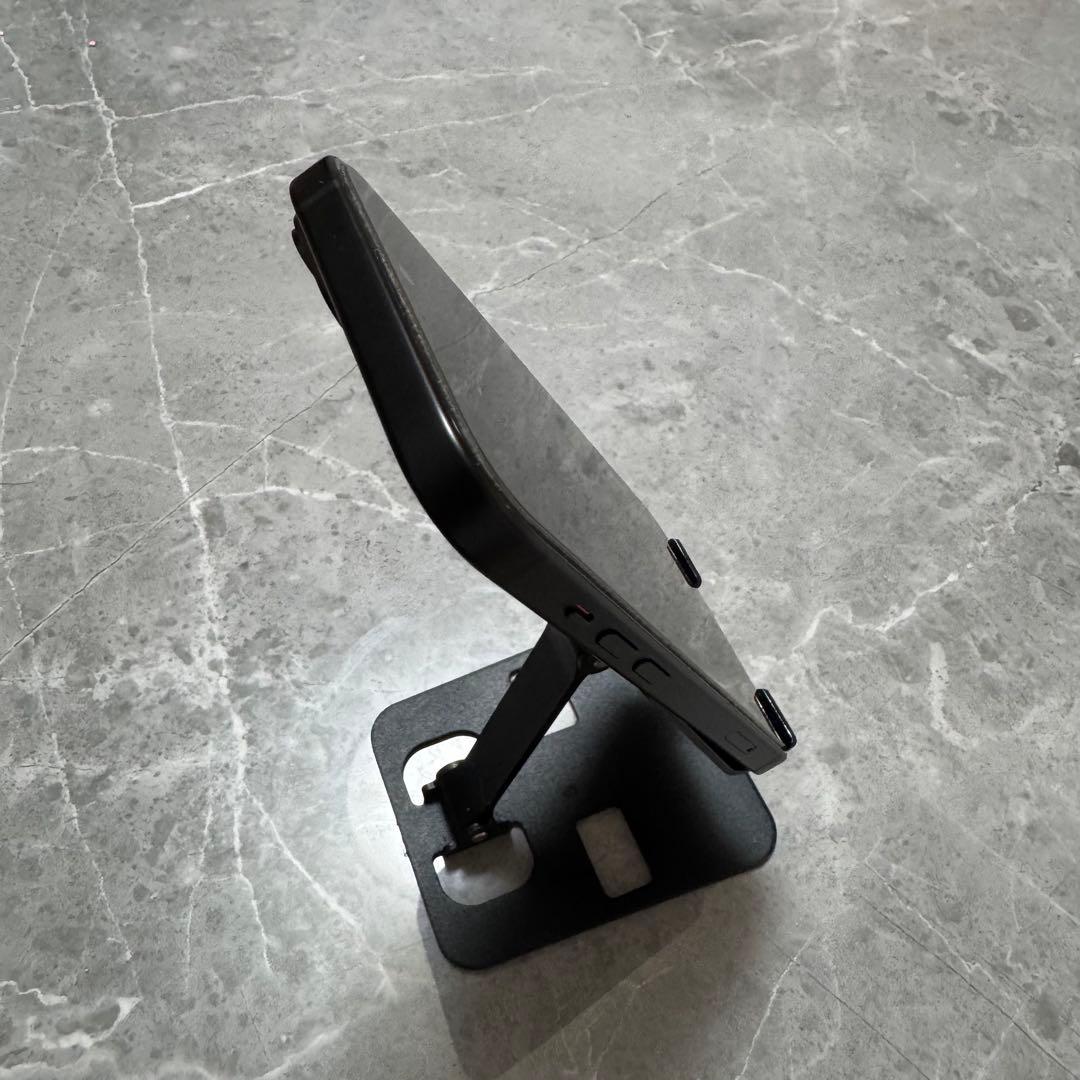 Apple iPhone 15 ブラック 本体