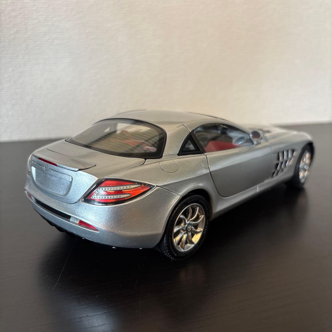 【レア】 CMC Mercedes-Benz SLR McLaren 1:18