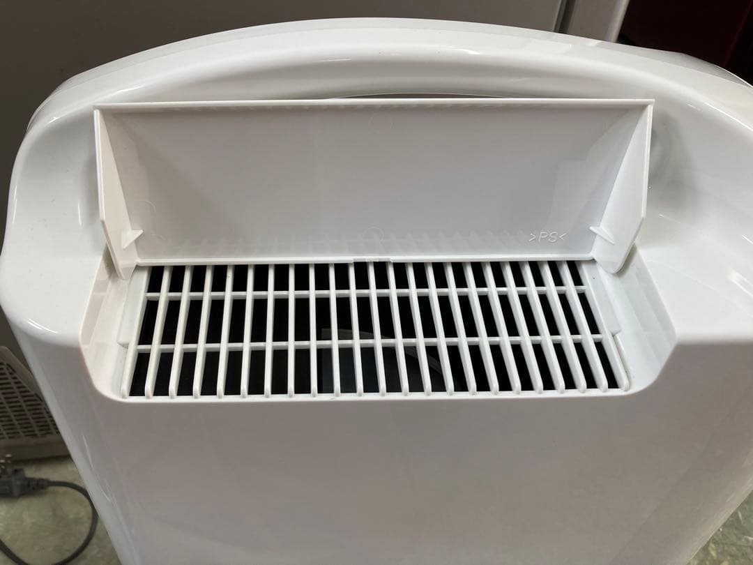 CORONA 除湿機 CD-S6322 衣類乾燥除湿機　中古