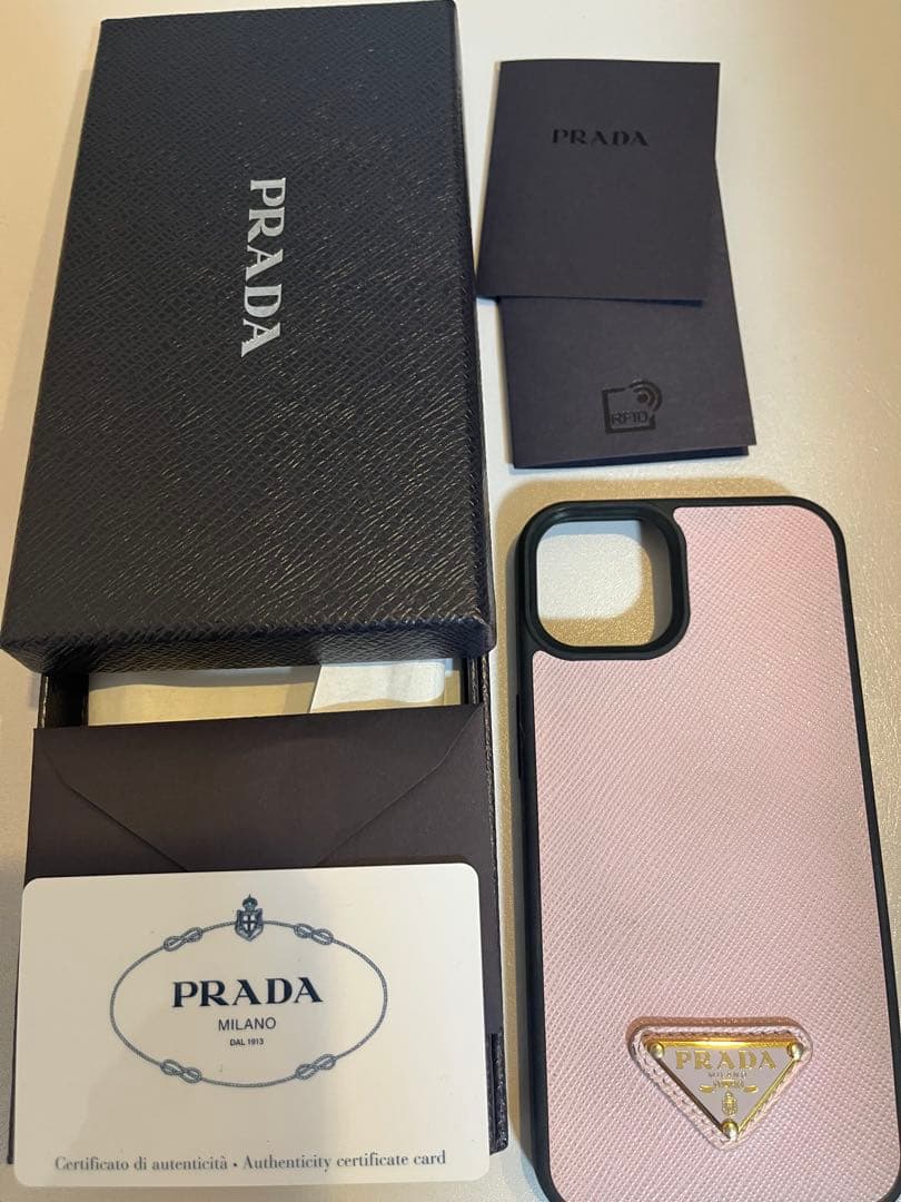 最終価格★PRADA★ピンク★iPhoneケース★iPhone13サフィアーノ