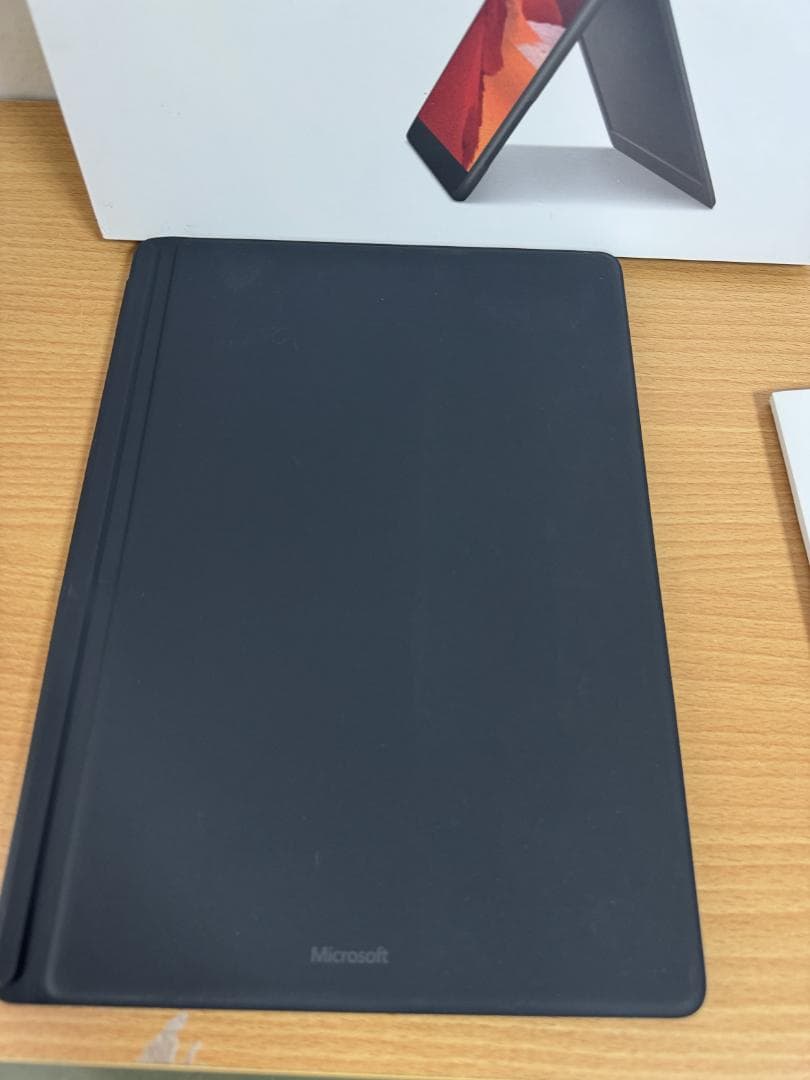 Windowsタブレット本体 Surface Pro X SQ1 3.0Ghz/16GB/256GB/LTE