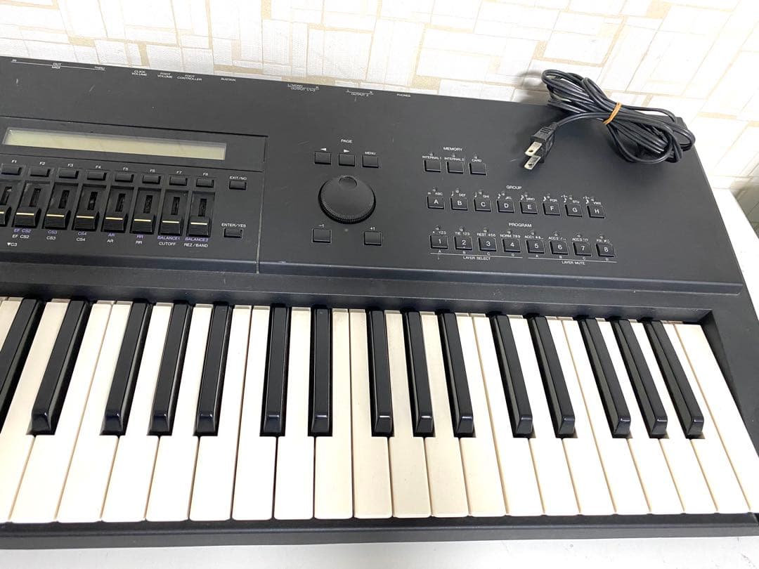 YAMAHA ヤマハ SY85 シンセサイザー 61鍵盤 本体